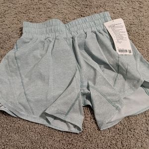 Lululemon Track that short 5" Lined NWT